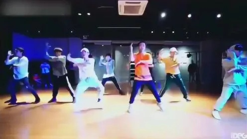 (一起来跳舞现在叫什么)一起来跳舞现在还能玩吗？让我们一起感受舞蹈的魅力！