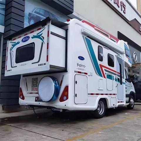 当然可以！以下是一个拓展后的